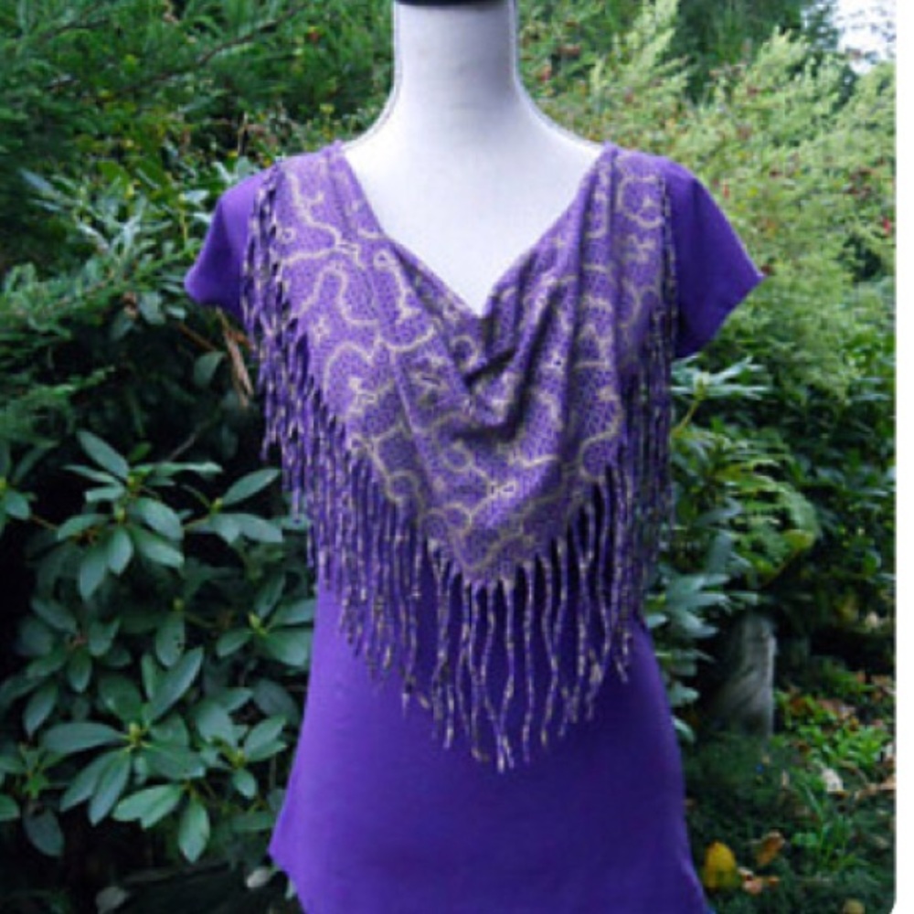 Onanya Shipibo Purple and Gold Fringe T-shirt L